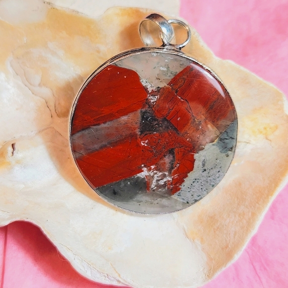 2", Super-Chunky, Oval Shaped, Bright Red Stone Disc Pendant/Sparkling Crystals. - Picture 2 of 6